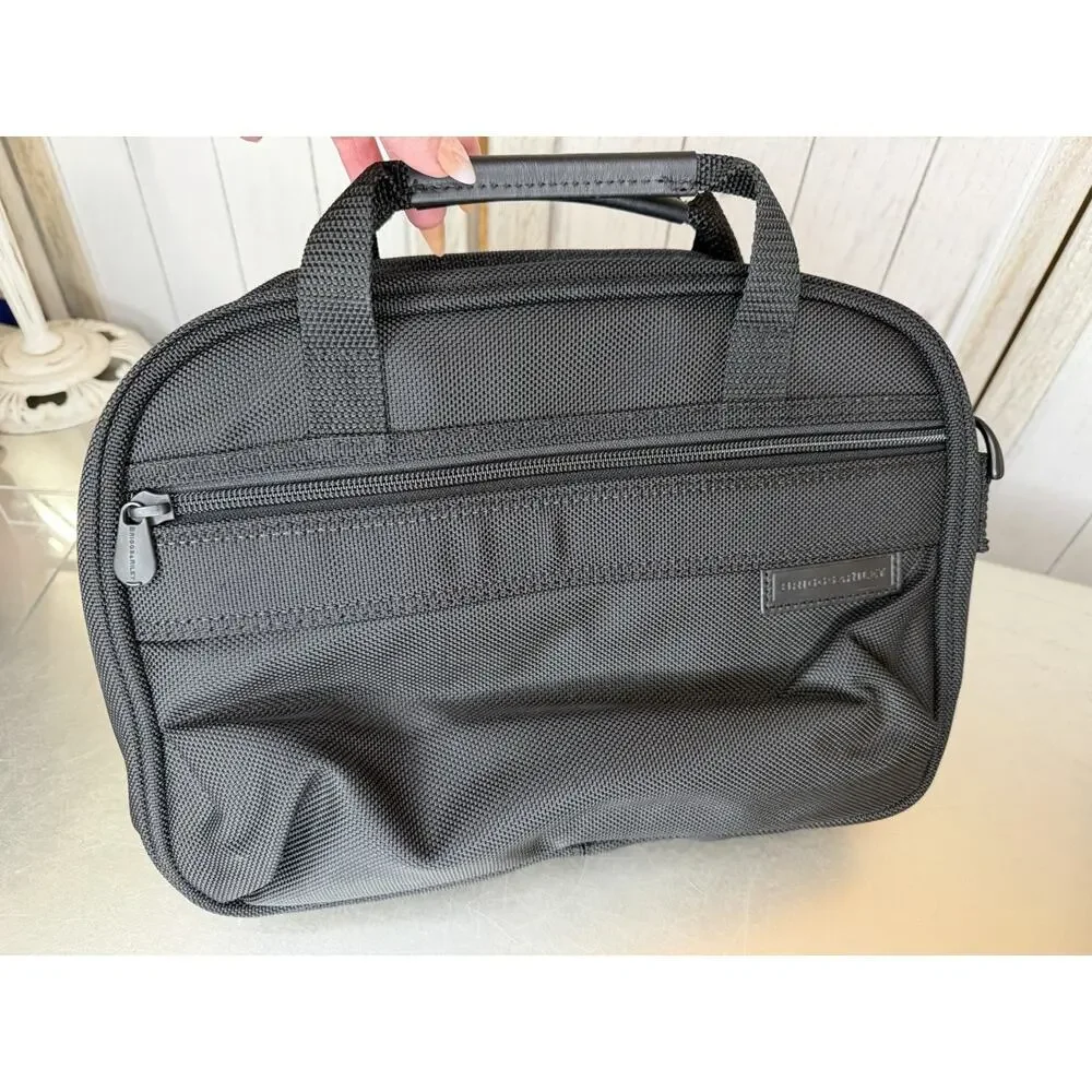 Briggs & Riley Luggage Toiletry Bag Overnite Carry-On Organizer Black